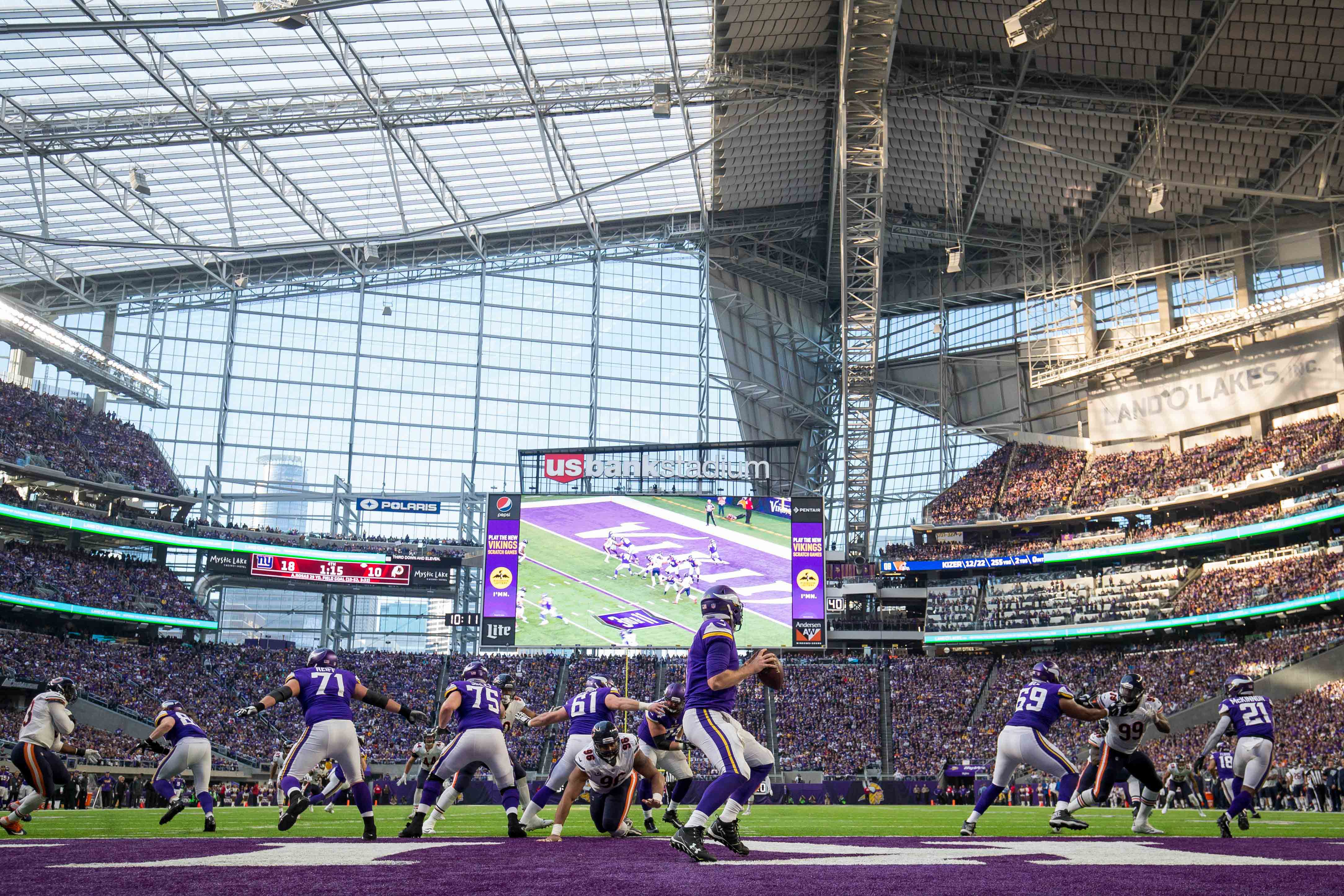 NFL: Chicago Bears at Minnesota Vikings