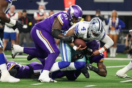 Vikings DT Jalen Redmond against the Cowboys in 2025