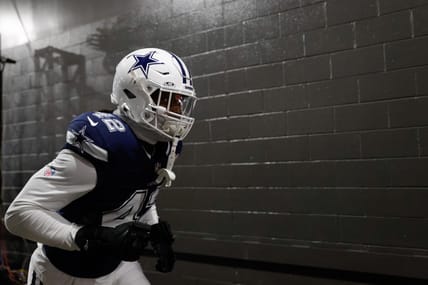 Cowboys pass rusher Jadeveon Clowney against the Commanders in 2025