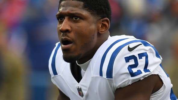 Xavier Rhodes Latches onto AFC Contender