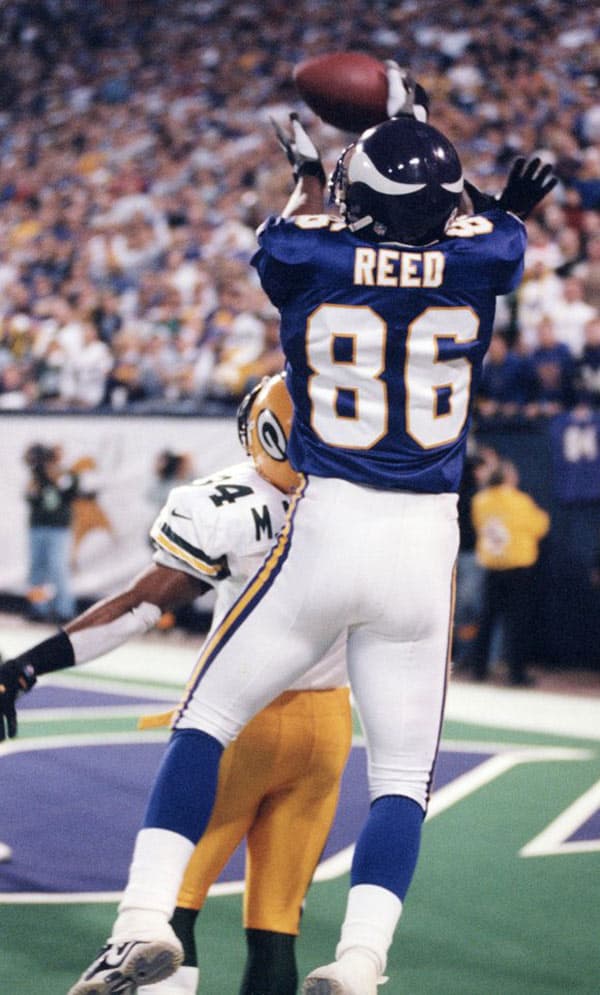 Jake Reed Catch Over Packer