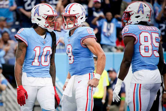 Will Levis reacts after a DeAndre Hopkins touchdown against the Falcons.