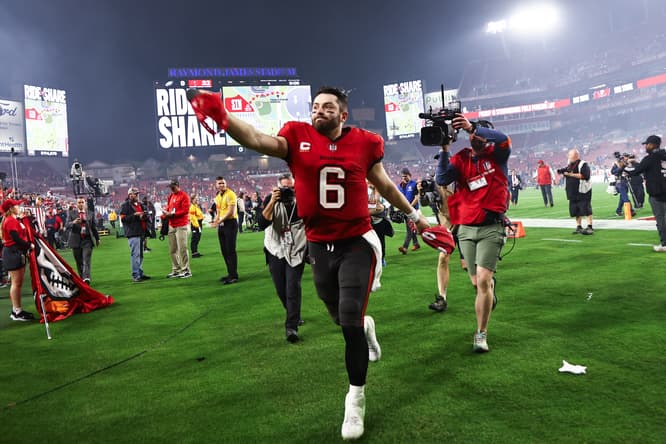 Mayfield to Vikings