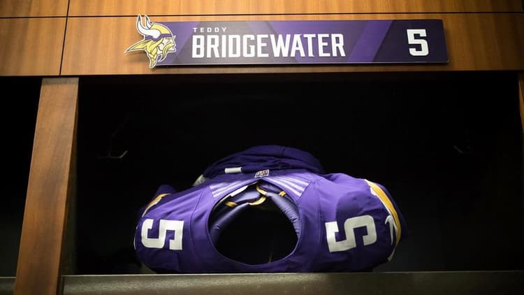 Teddy Bridgewater Injured at Vikings Practice