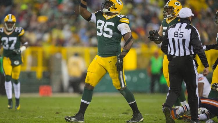 Former Packers DE Datone Jones