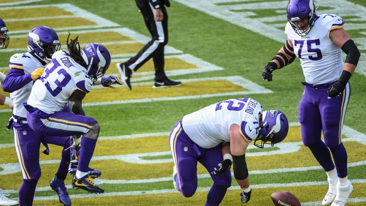 Ezra Cleveland & Unnamed RG Tasked with Ending Weird Vikings Drought