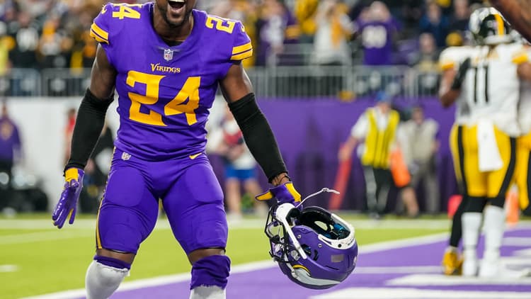 Former Vikings CB Lands with Dolphins