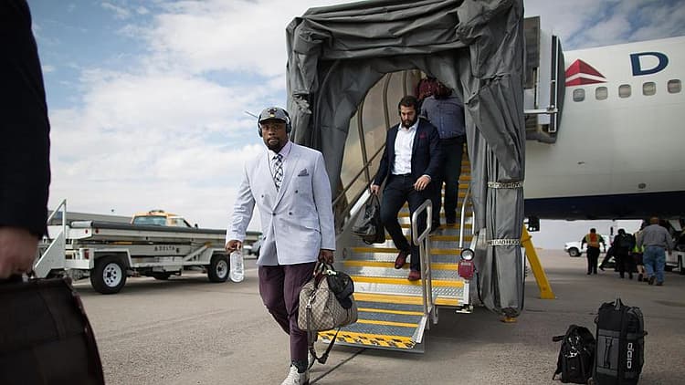 Vikings Travel to Denver