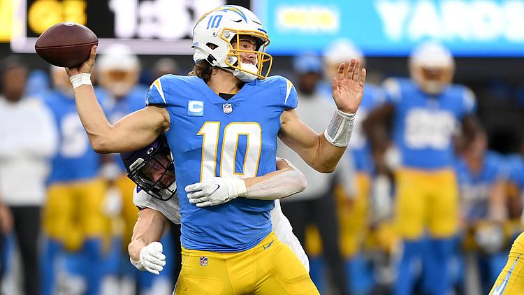 NFL: Minnesota Vikings at Los Angeles Chargers