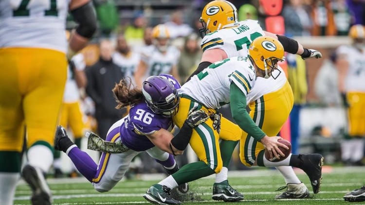 Danielle Hunter vs. Brian Robison