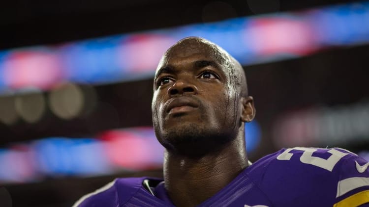 Adrian Peterson to undergo surgery