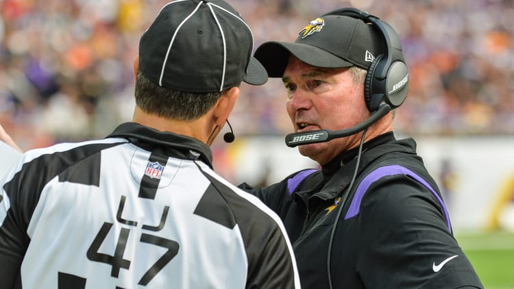 Mike Zimmer Talking with Ref
