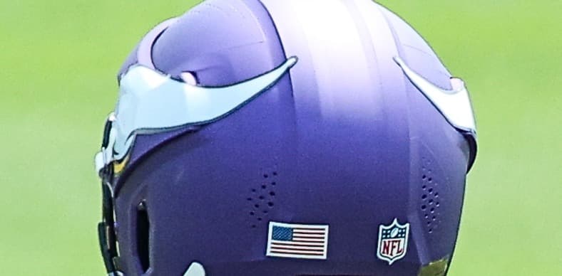 Brian O’Neill and Blake Brandel practicing together during Vikings minicamp drills