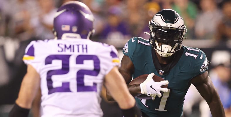 Harrison Smith & A.J. Brown during Eagles-VIkings in 2022