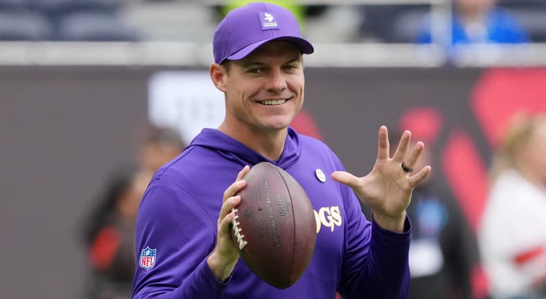 Vikings HC Kevin O'Connell in London