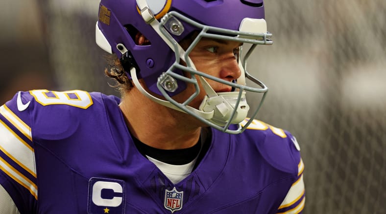 J.J. McCarthy in his first home start of 2025.