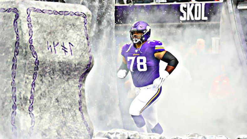 Infamous Vikings Lineman May Actually Start for the Bears