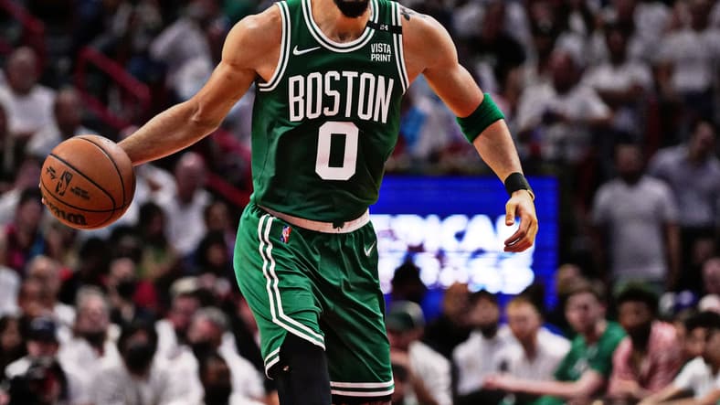 Kwesi Adofo-Mensah Likens Vikings to 2022 Boston Celtics