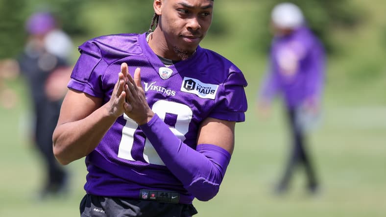 Justin Jefferson Has 1 Award All but Wrapped Up