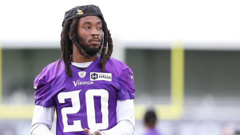 If Vikings Need a Hand, He's Available.