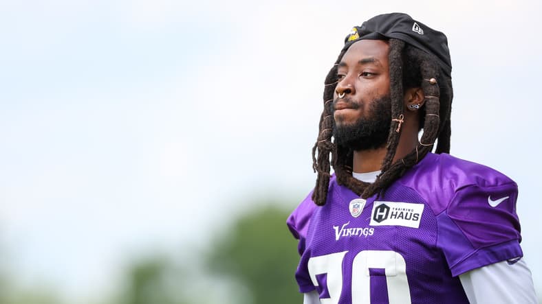 Just-Released Vikings CB Lands with Giants