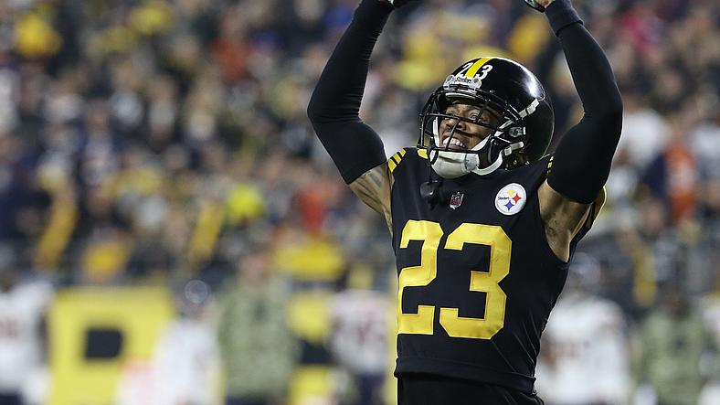 NFL: Chicago Bears at Pittsburgh Steelers