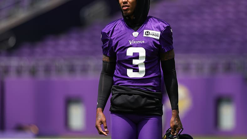 Purple Rumor Mill: Dantzler's Return, the Seafood Kicker, Bullard on the Shelf