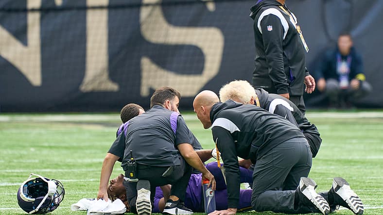 NFL World Reacts to Devastating Injury for Vikings Rookie