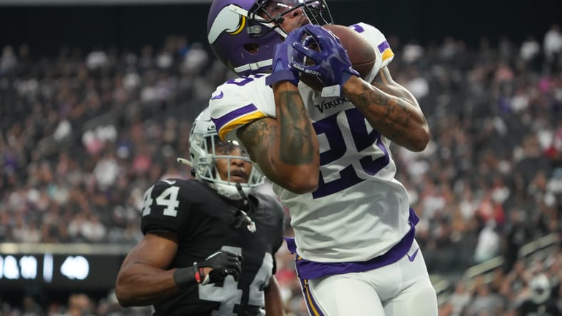 PurplePTSD: Ex-Viking to Raiders, 3 MIN Stats to Know, Week 6 Storylines