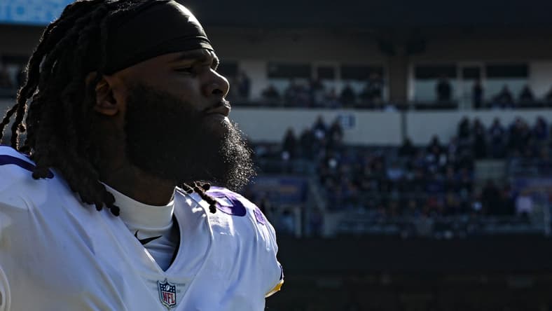 Vikings Should Call Old Friend for Stretch Run