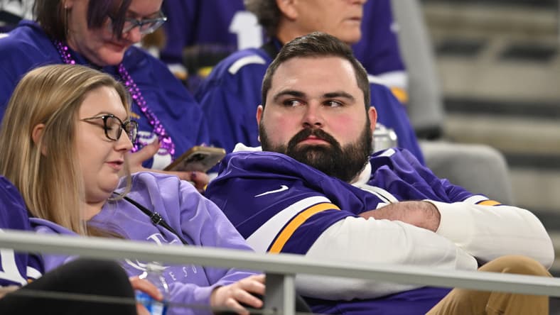 NFL Rollercoaster Dives Down for Vikings in Surprising Blowout