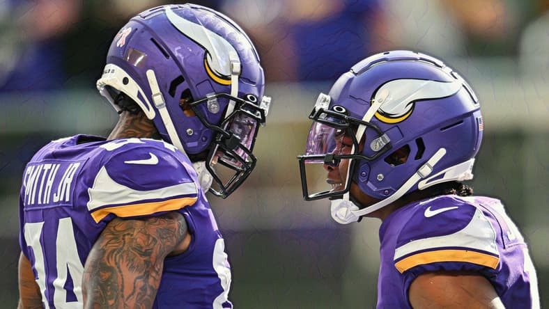 Popular Viking Tabbed for Bleacher Report 'Midseason Award'