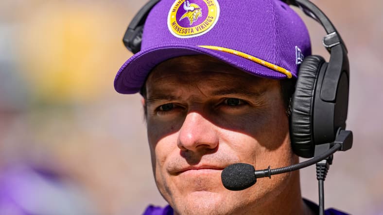Kevin O’Connell on sideline during Vikings game against Packers at Lambeau Field.