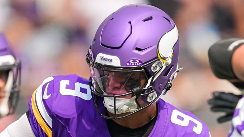 J.J. McCarthy tosses a pass during the Vikings’ preseason game against the Raiders at U.S. Bank Stadium.