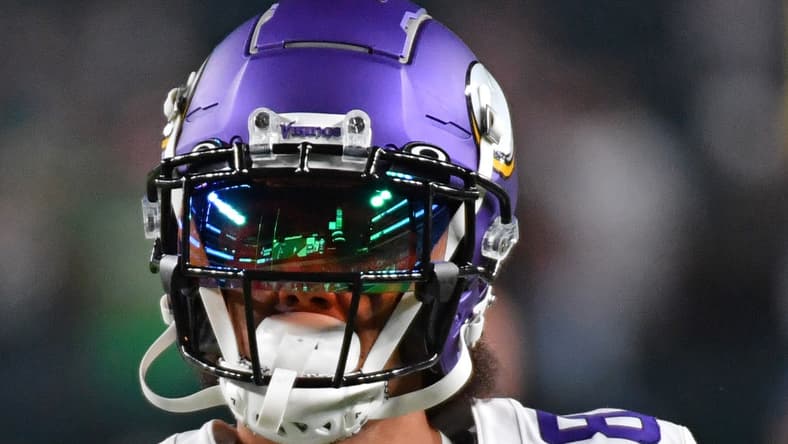 Jalen Nailor lined up on offense during a Vikings game against the Philadelphia Eagles at Lincoln Financial Field.
