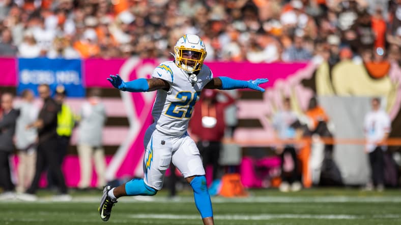 Chargers cornerback Asante Samuel Jr. celebrates after a Browns missed field goal in 2022.