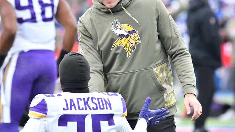 Kevin O’Connell greets Theo Jackson before a Vikings game against the Buffalo Bills at Highmark Stadium. Vikings rumors