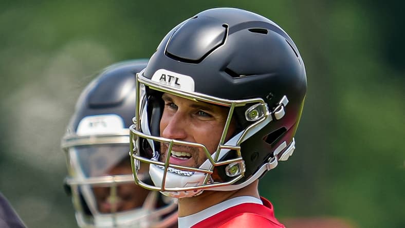 Kirk Cousins at minicamp in 2025.