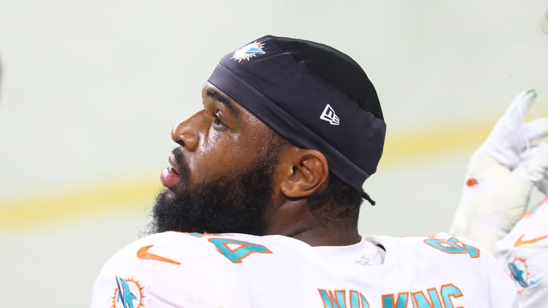Christian Wilkins lines up on the defensive line during a Dolphins game against the Raiders at Allegiant Stadium.