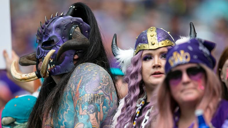 Vikings fans in Miami. 2022.