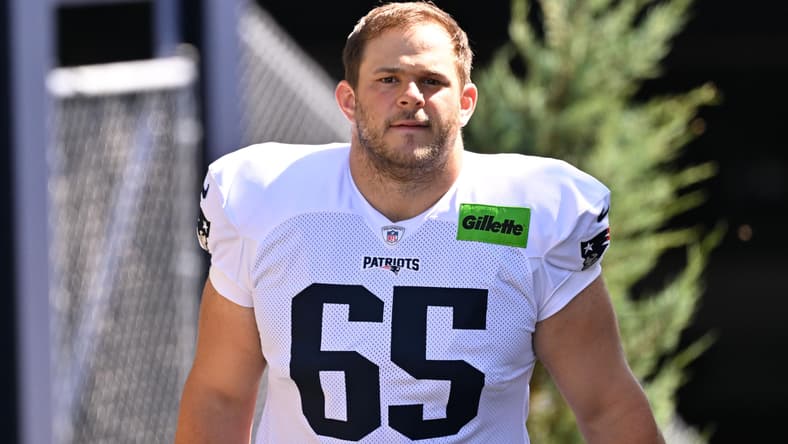 Patriots center Garrett Bradbury in 2025