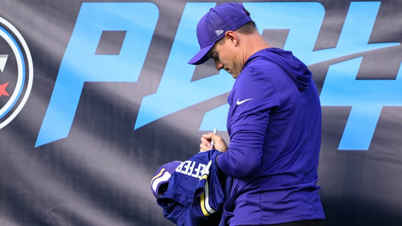 Vikings HC Kevin O'Connell in the 2025 preseason after the Vikings have shaken up everything.