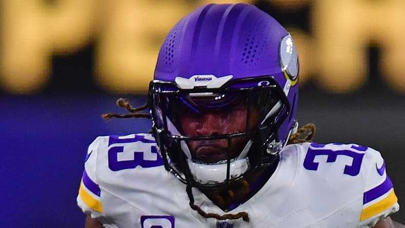 Vikings RB Aaron Jones in 2025 at the Los Angeles Chargers.
