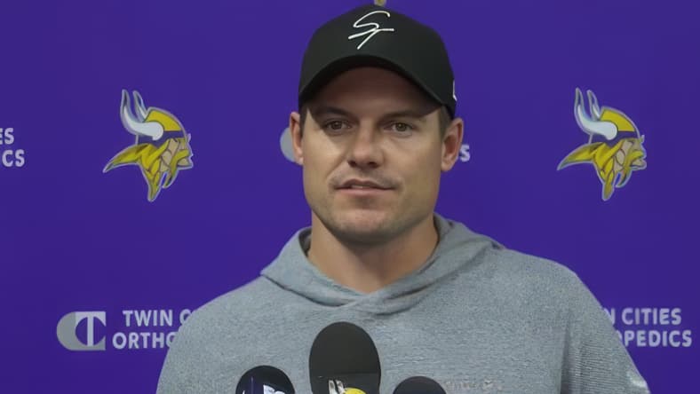 Kevin O’Connell speaks to the media, confirming Carson Wentz as the Vikings’ starter for Week 8.