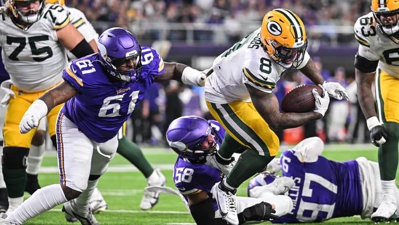 NFL: Green Bay Packers at Minnesota Vikings