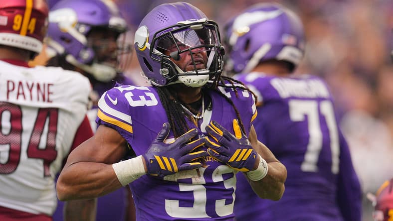Vikings RB Aaron Jones against the Commanders in 2025. Vikings running back depth.