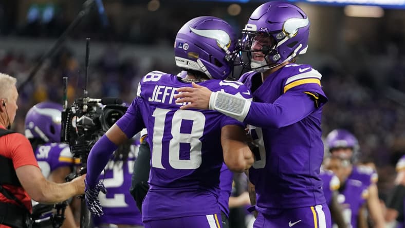 Justin Jefferson & J.J. McCarthy against the Cowboys in 2025