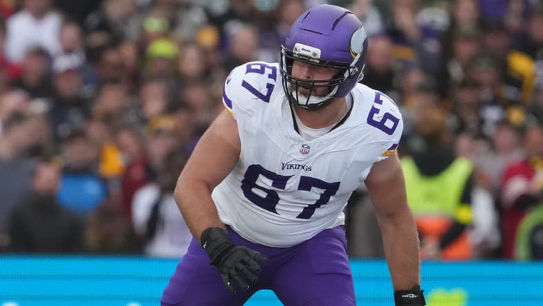 Justin Skule prepares at offensive tackle during the Vikings’ game against the Steelers in Dublin. Vikings lost this offseason