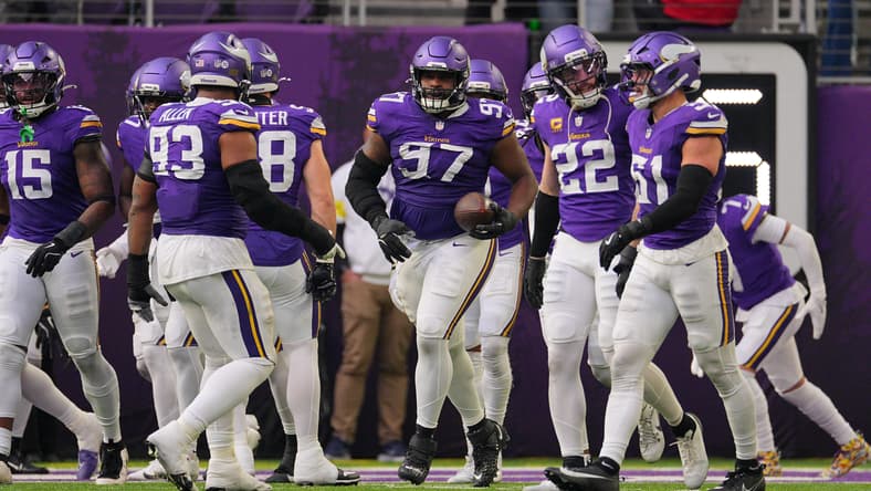 Minnesota Vikings nose tackle Javon Hargrave reacts on the field during a game at U.S. Bank Stadium against Washington