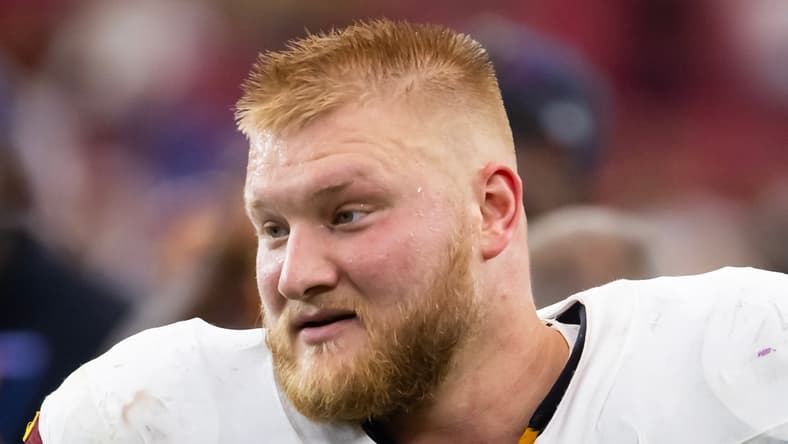 Commanders center Tyler Biadasz in 2024 against ARI